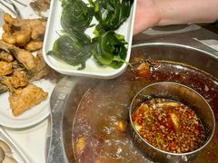 -盛源川香鱼火锅(西小区总店)