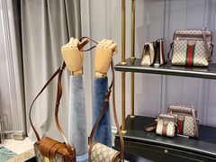 -Gucci(重庆IFS店)