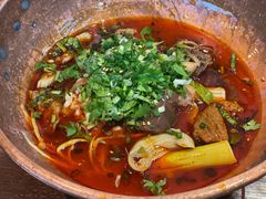 -成都你六姐·牛肉冒菜(城市集市合生汇店)