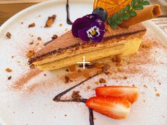 -Mark&Mars Restaurant