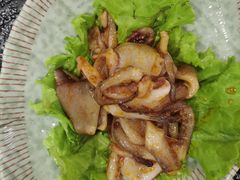 -臻牛烤肉