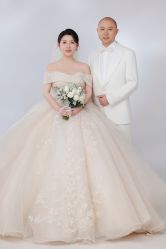 -挪娅婚纱摄影皇家会所