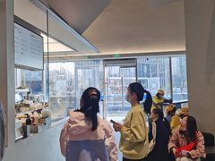 -喜茶(上海北外滩来福士店)