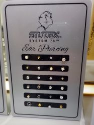 -AI艾耳·专业手工耳洞·穿孔美学馆