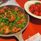 不算特别的创意 但是表层的起酥面包还是很喜欢的