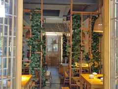 -大众跷脚牛肉馆·非遗传承单位(峨眉山店)