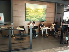 -星巴克(杭州西湖银泰1F店)