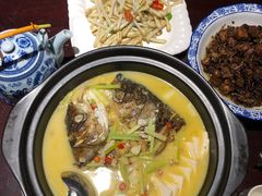 董府鱼头煲-董府·古宅餐厅