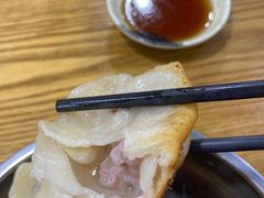 -黄阿姨锅贴大王(万航渡路店)