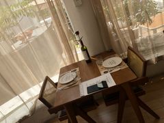 -Mark&Mars Restaurant