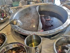-憨铁匠老火锅(龙岗万科里店)