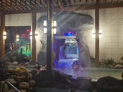 -水王国温泉水世界