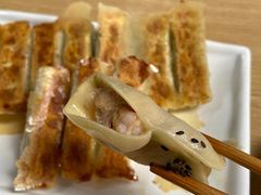 虾肉锅贴-众口斋锅贴(银泰城店)