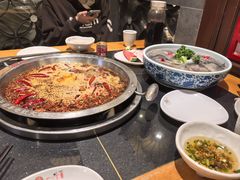 -一斗火锅·招财羊毛肚(北温泉九号店)