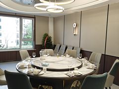 -三湘四水湖南特色餐厅(颐景公寓店)