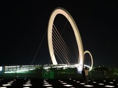 -南京眼步行桥