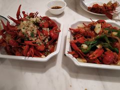 -琥珀老六龙虾(四里河店)