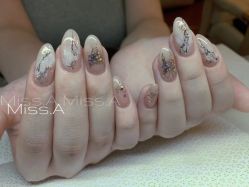 -Miss·A日式美甲美睫