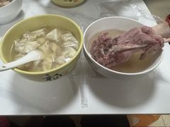 -周震馄饨