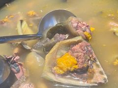 -有一锅·野生菌黑山羊腊排骨火锅(古城北门店)