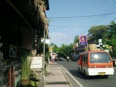 -Warung Babi Guling Ibu Oka 3