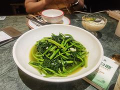 -新白鹿餐厅(湖滨银泰IN77C区店)