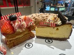 -HOT CRUSH趁热集合·现烤面包(上海环球港店)