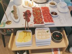 -潮牛壹号鲜牛肉火锅(世界城广场店)