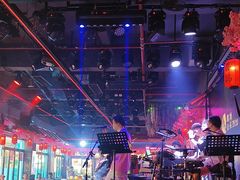 -喜鹊音乐酒馆(西街店)