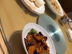 -关东小磨东北菜(上海长风大悦城店)