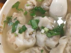 鲜肉虾仁馄饨-南城香(角门东店)