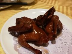 招牌烤乳鸽-石岐佬中山菜馆(张溪店)