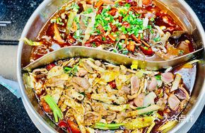 Chicken Offal and Blood Hot Pot Combo / Small Pot