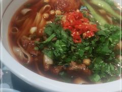 -呷佬·长沙手工米粉(金沙江路店)
