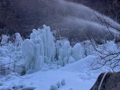 -黑龙潭风景区