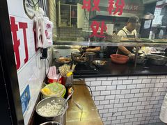 -覃肥叔桂林米粉(粮道街店)