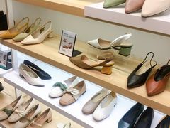 -hotwind热风(世纪东方广场店)