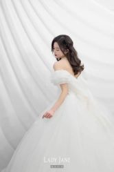 -Lady  Jane高端婚纱礼服馆