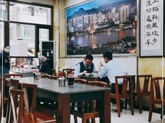 大堂-胡家包子·清真(大众巷店)