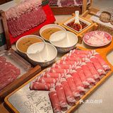 一口沦陷！这家店涮肉香到跺jio！