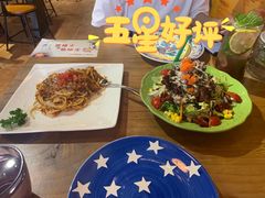 佛伦萨经典牛肉酱面-盘炉forenza·云贵川融合小食堂 ( 钟楼中柳巷店)