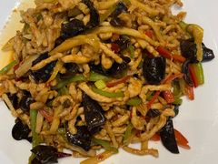 -哈啾嗨·新概念蒙餐(红星新城店)