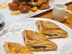 榴莲酥-頂好酒家·经典粤菜(海信广场店)
