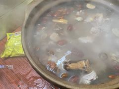 -威邵鸡煲(西华路总店)