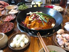 -周幺妹重庆老火锅(银泰城总店)