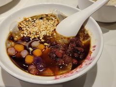 -渝是乎酸菜鱼·川渝小炒(新世界百货望京店)