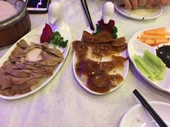 -鑫巴蜀小镇 · 水煮鱼专研店(玉桥店)