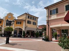 -佛罗伦萨小镇广佛名品奥特莱斯(疏港路店)