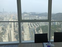 -大连星海皇冠假日酒店