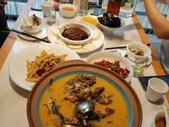 -饭橘汉江码头·乡野土菜馆(静安路店)